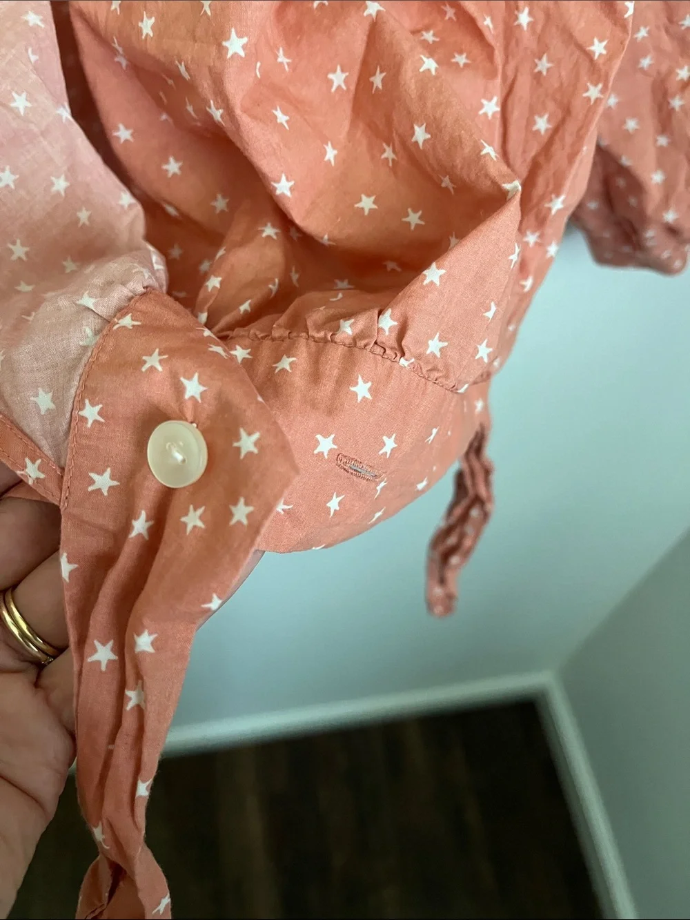 🛍️ 3/$10 Madewell Coral Star-Print Tie-Front Wrap Blouse
